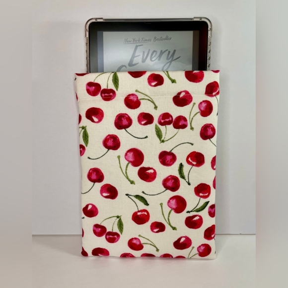 Padded E-Reader Sleeve - Picture 7 of 8